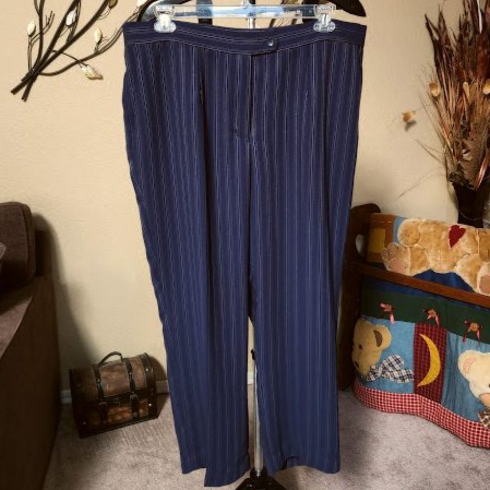 NWT Covington sz 18W striped dress pants